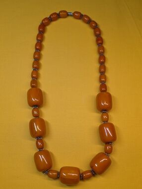 Art Deco Style Graduated Orange Bead Necklace ▪︎ Likely Bakelite ▪︎ UNIQUE PIECE